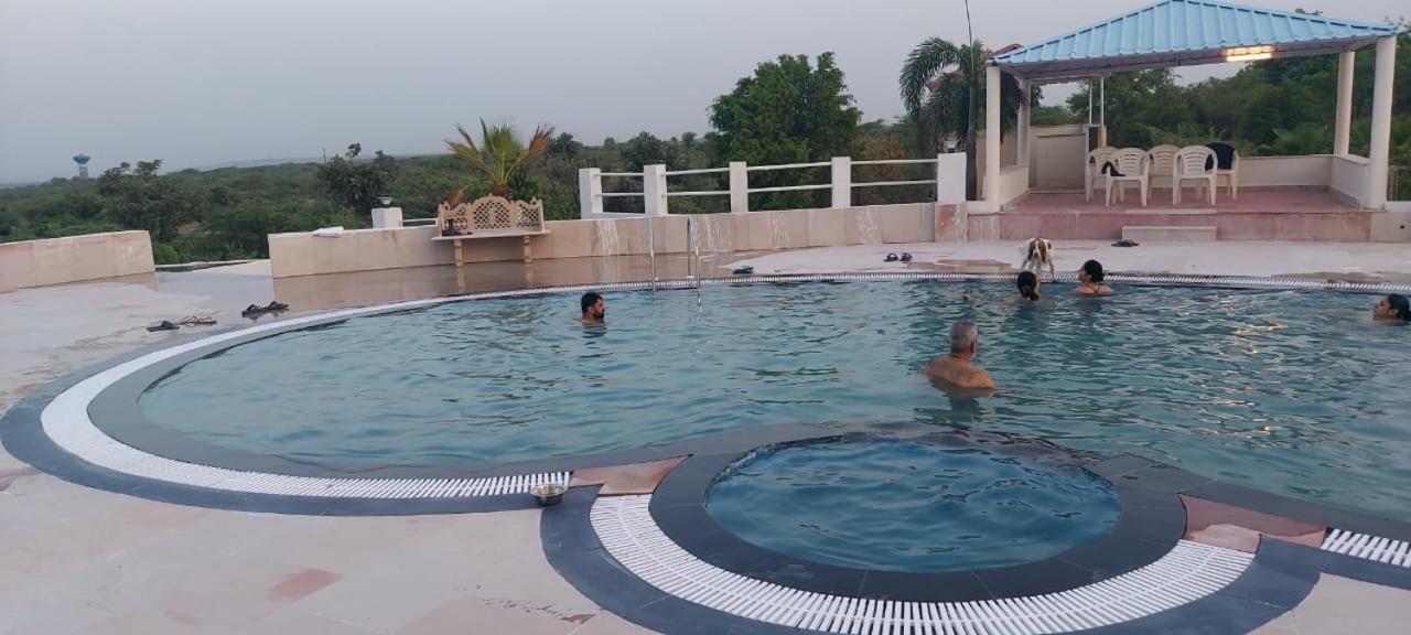 Villa Aravali Hill View Estate Gurgaon Exterior foto